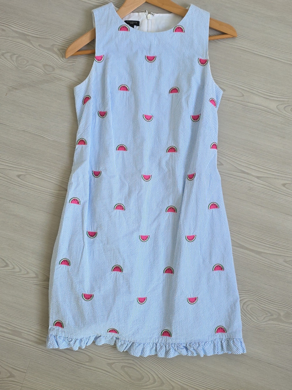 Talbots Dress 2P Watermelon Embroidered Seersucker Dress Knee Lenght